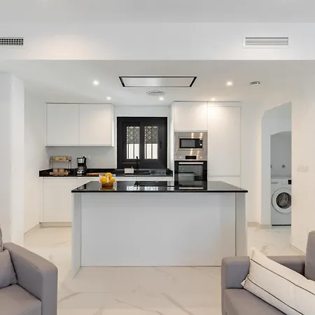 Naranjos House بيت للعطل